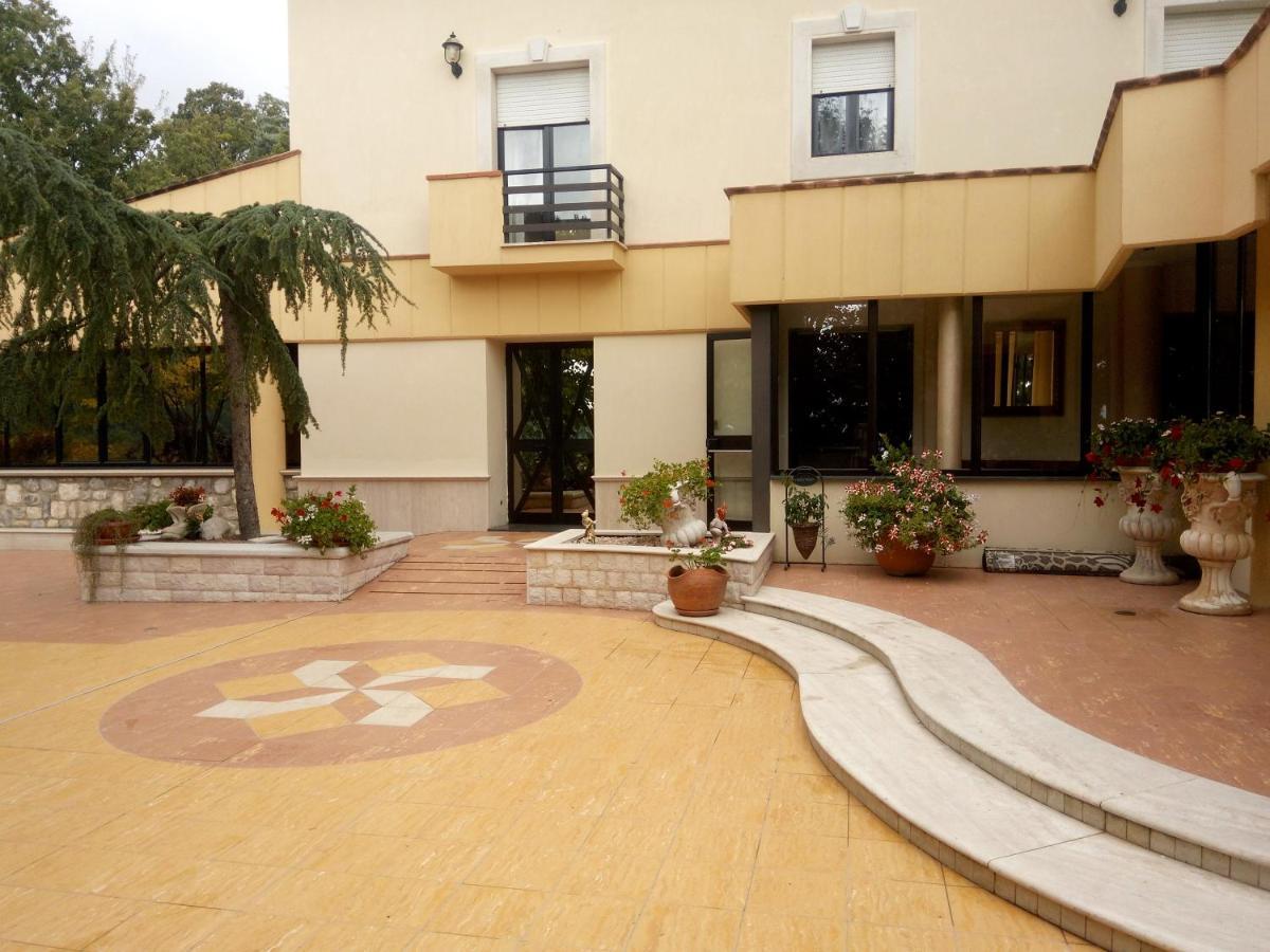 Tocco Caudio Hotel Al Querceto מראה חיצוני תמונה